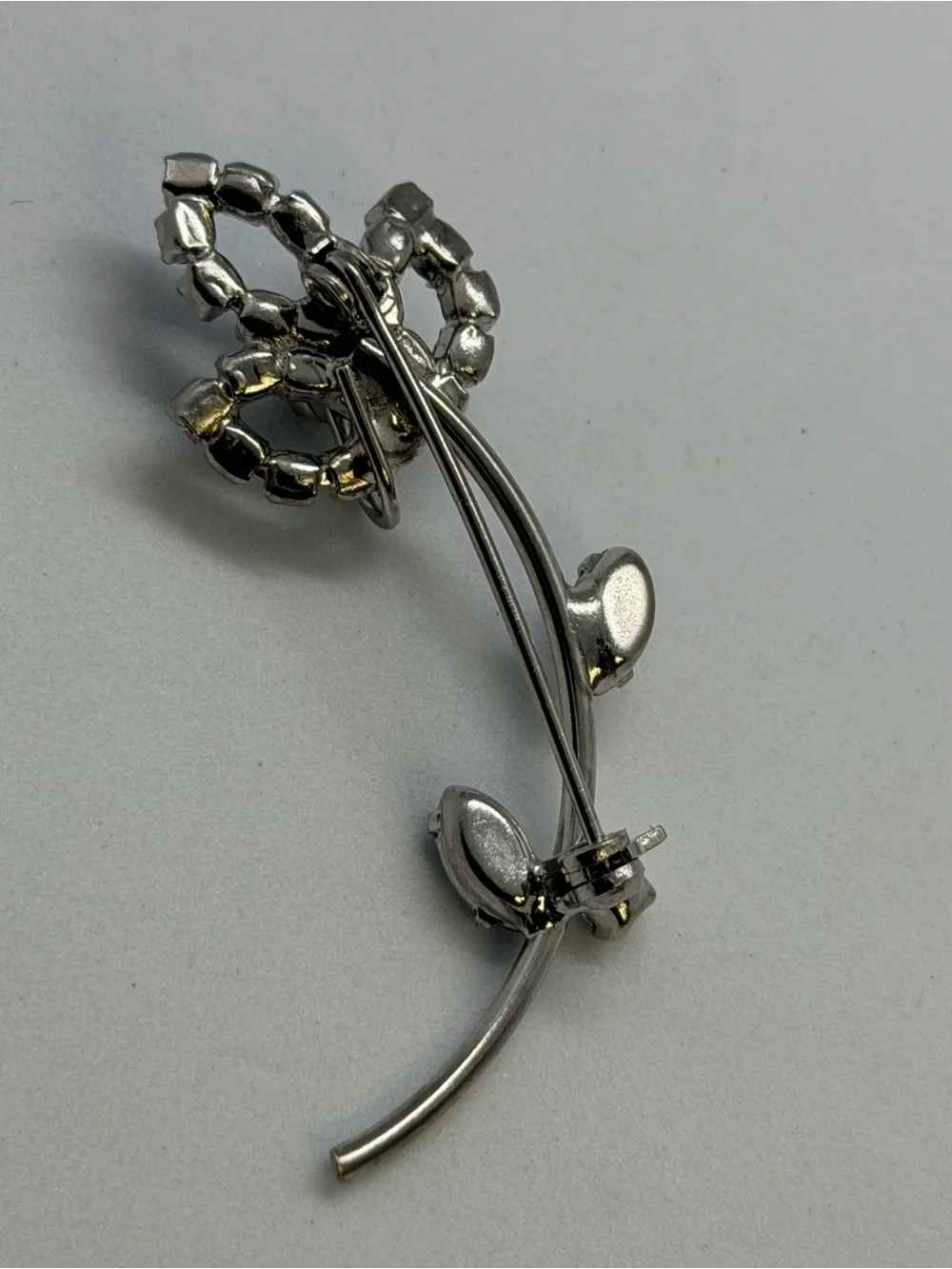 Vintage Elegant Blue Crystal Flower Brooch - Women Jewelry
